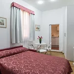 Trevi 4*
