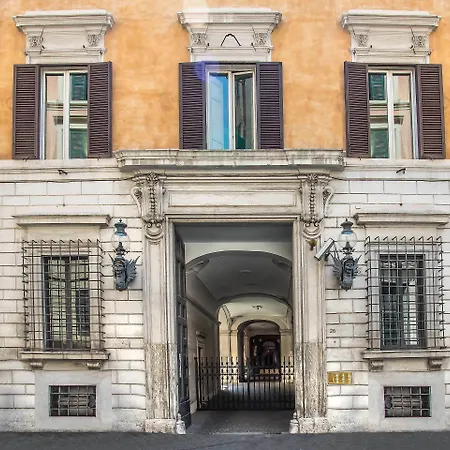 Trevi Bed & Breakfast 4*